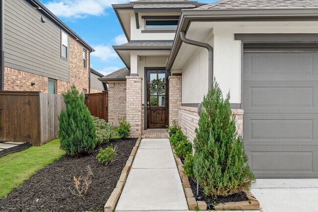 Foto del edificio - 3722 Amoroso Dr