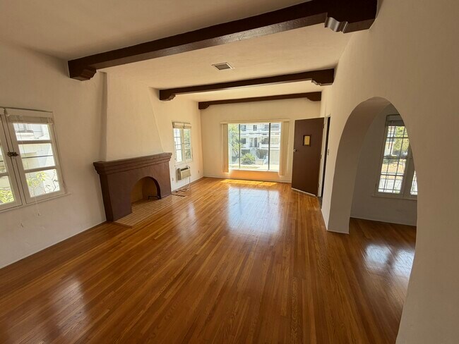 Foto del edificio - 1519 S Holt Ave