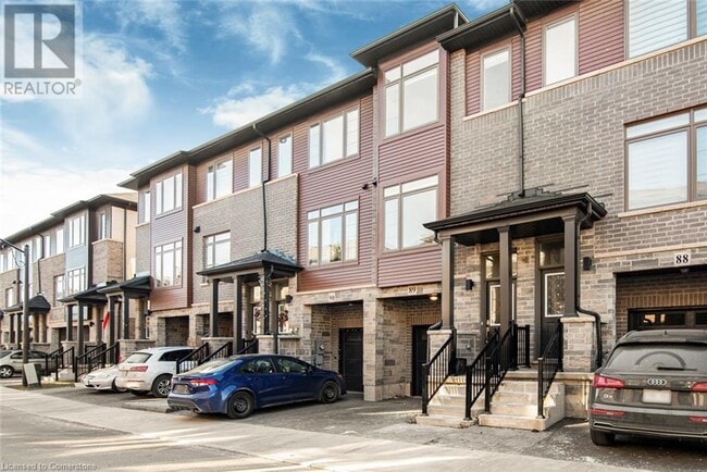 Photo du bâtiment - 575 Woodward Ave