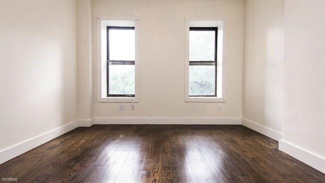 Foto del edificio - 3 br, 1 bath Apartment - 282 S 2nd St Apt 3D
