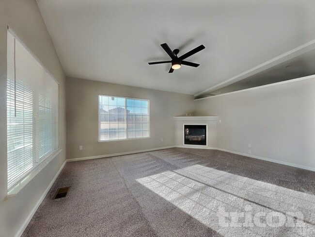 Building Photo - 17700 Smoketree Ct