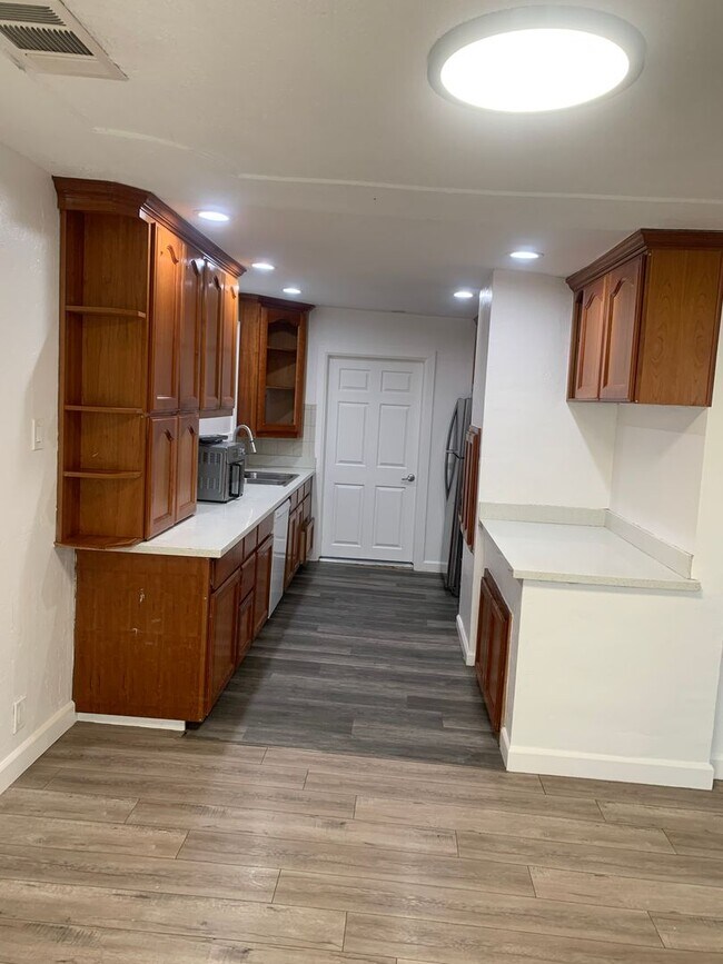 Building Photo - 829 Folsom Ave, Hayard, CA 94544