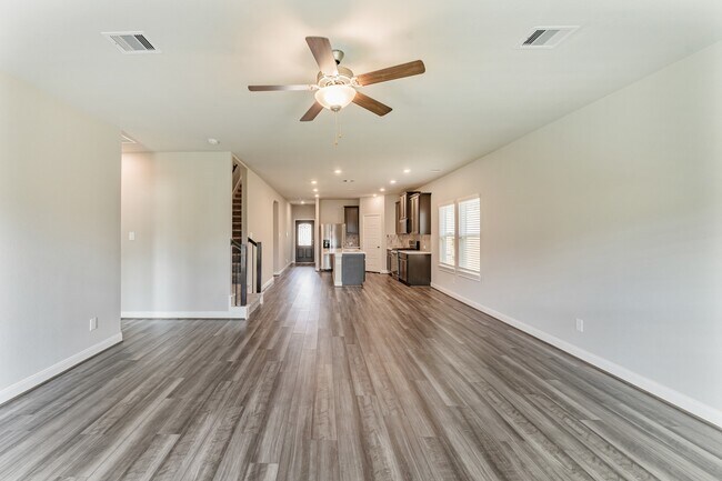 Building Photo - 4322 Pale Fox Ln