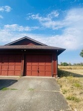 Building Photo - 770 W Airway Rd