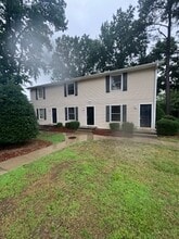 Building Photo - 1628 Spring Garden St