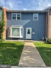 Building Photo - 1912 Arrowood Dr