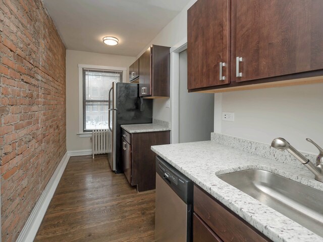 Building Photo - 915 W Schubert Ave
