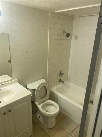 Foto del edificio - 9520 Royal Ln