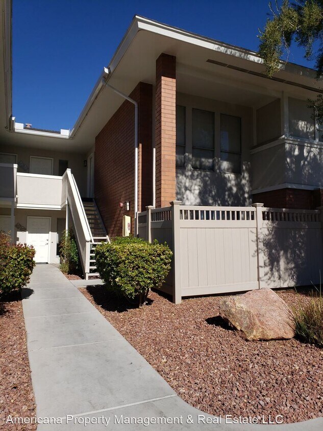 Foto principal - 1 br, 1 bath House - 698 Oakmont Ave #1310