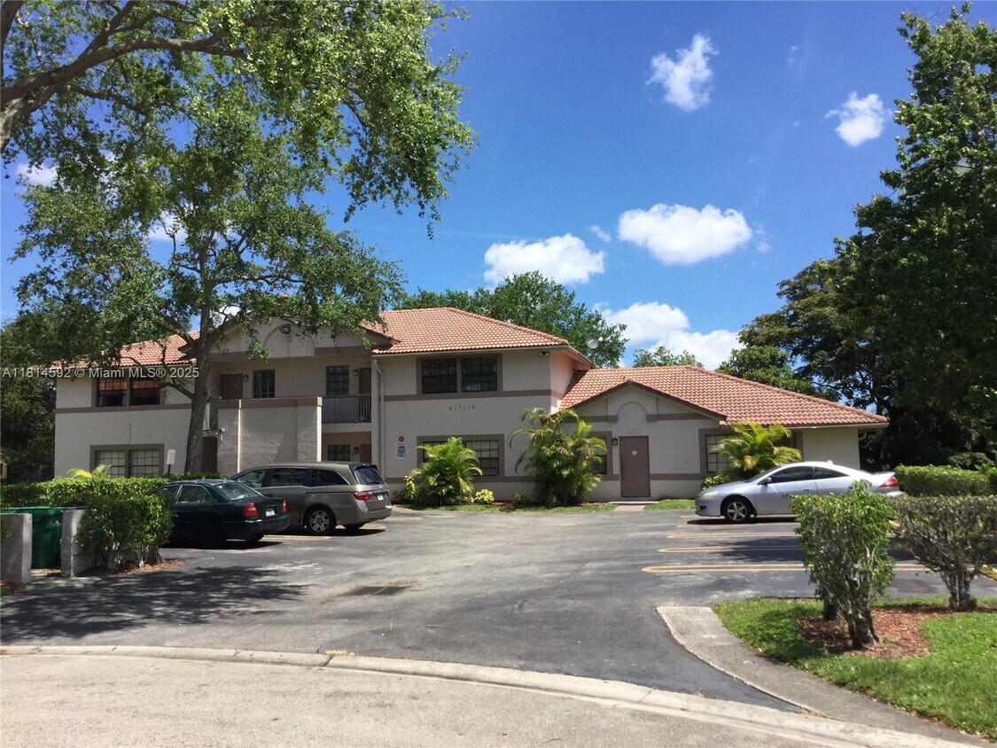 Primary Photo - 4173 NW 114th Ave