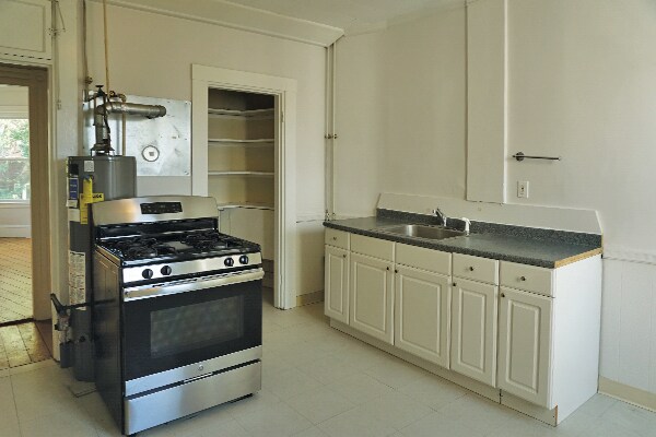 Building Photo - 361 Prospect St