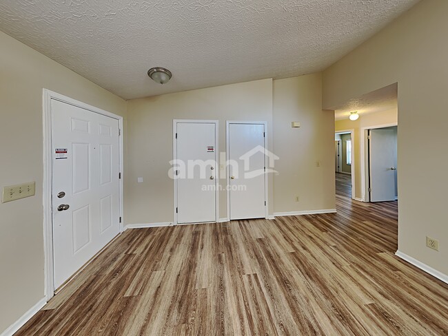 Building Photo - 6295 Riverstone Drive
