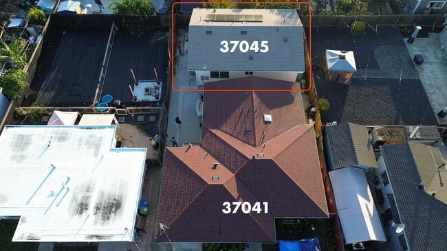 Foto del edificio - 37045 Dutra Way