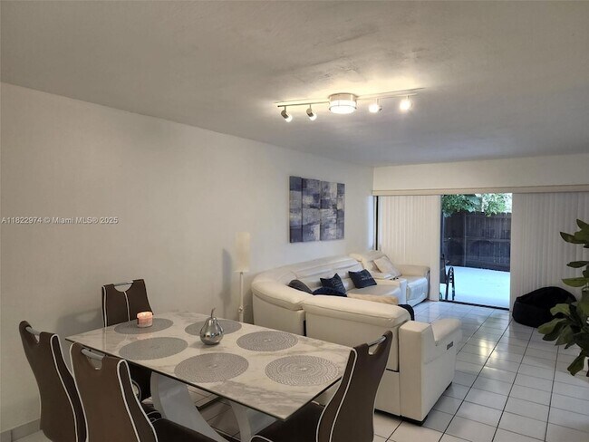 Foto del edificio - 13850 SW 62nd St