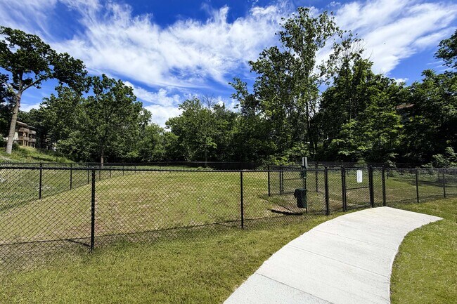 Foto del edificio - Timber Ridge Apartments