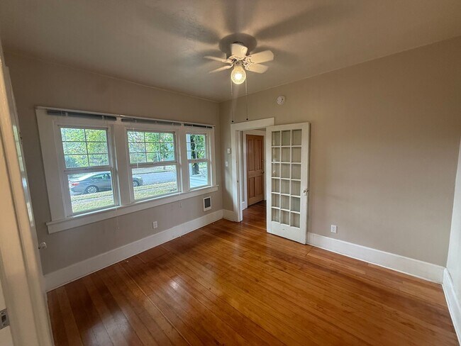 Foto del edificio - Charming 1BR/1BA House