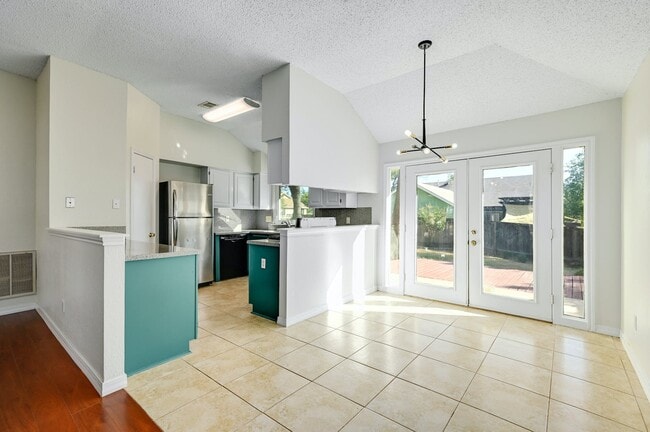 Foto del edificio - 2504 Spring Wagon Ln