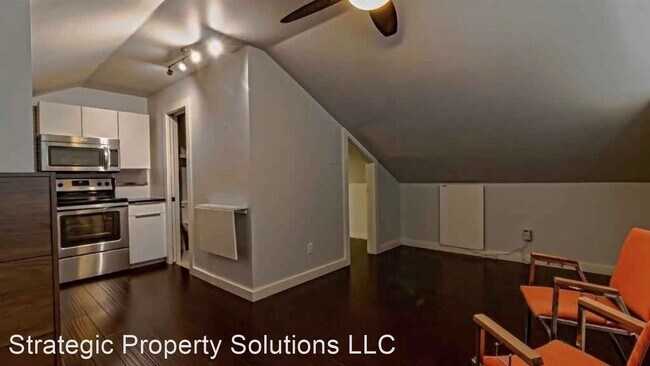 Building Photo - 1 br, 1 bath House - 525 NW 18th Street