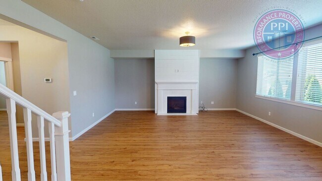 Foto del edificio - *Gresham - Luxury Craftsman, Central Air, ...