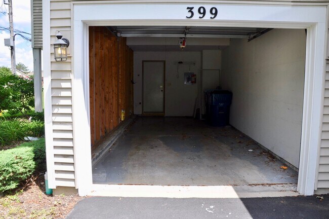 Building Photo - 399 Glen Byrn Ct