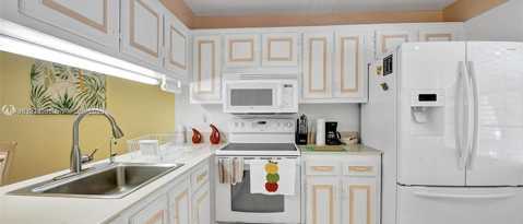 Building Photo - 2606 Nassau Bend