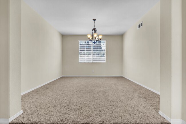 Foto del edificio - 4822 Brookside Ave
