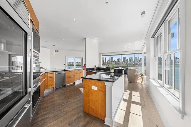 Foto del edificio - 20 Ave at Port Imperial