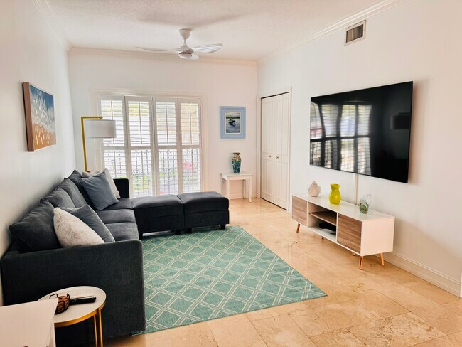 Photo - 95 NE 4th Ave Apartment