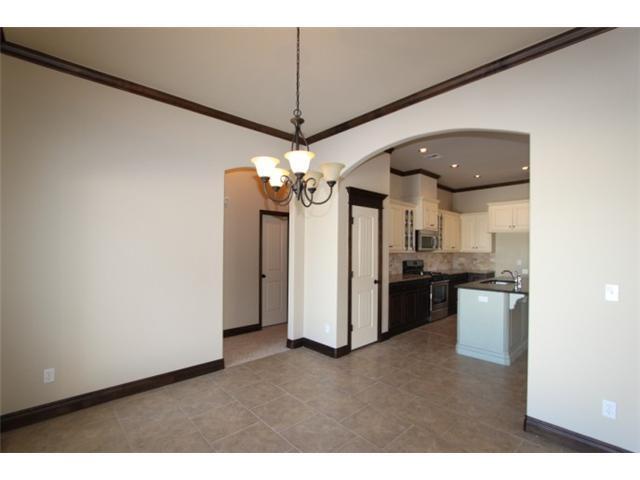 Foto del edificio - Transitional Home in The Grove Addition - ...