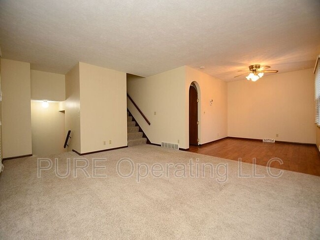 Building Photo - 5723 S 152nd St