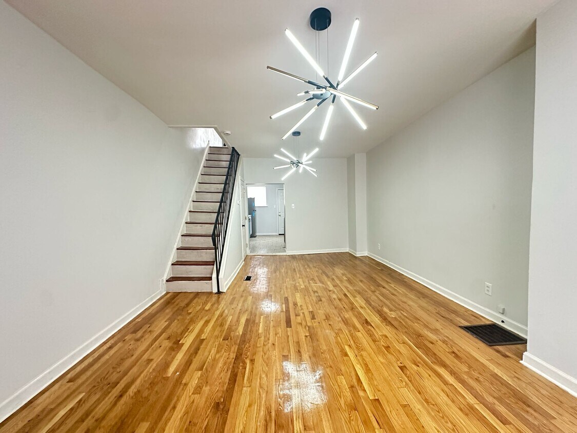 Foto principal - 1548 S Dover St