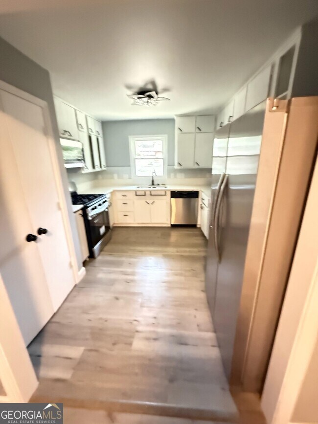 Building Photo - 2242 Chamois Ct