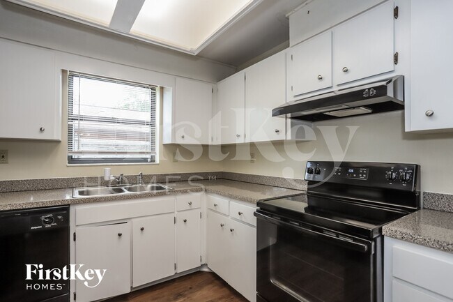 Foto del edificio - 9923 57th Way N