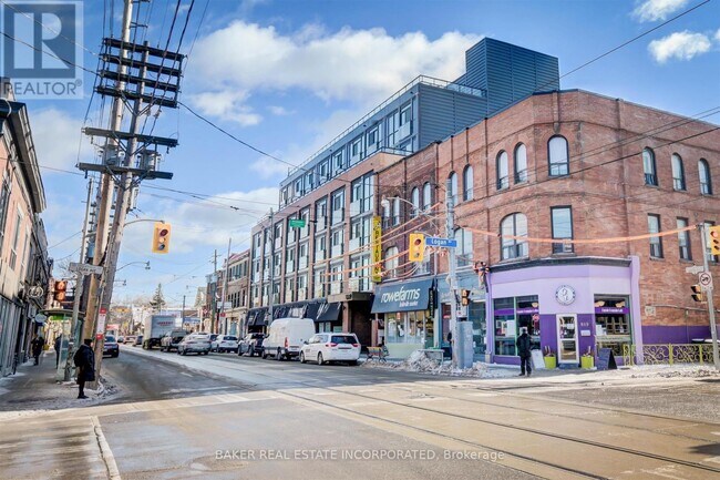 Photo du bâtiment - 246 Logan Ave