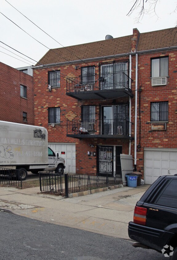 Primary Photo - 6918 43rd Ave