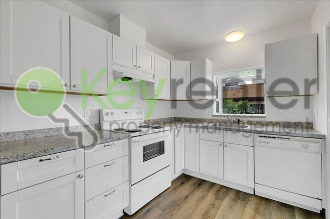 Foto del edificio - 3540 Grant Park Dr