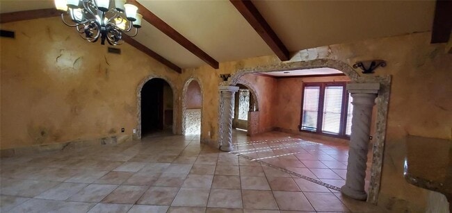 Building Photo - 4323 Colombia Dr