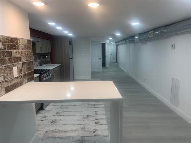 Foto del edificio - 378 Baldwin Ave