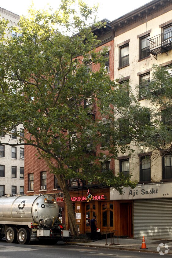Building Photo - 521 Third Ave