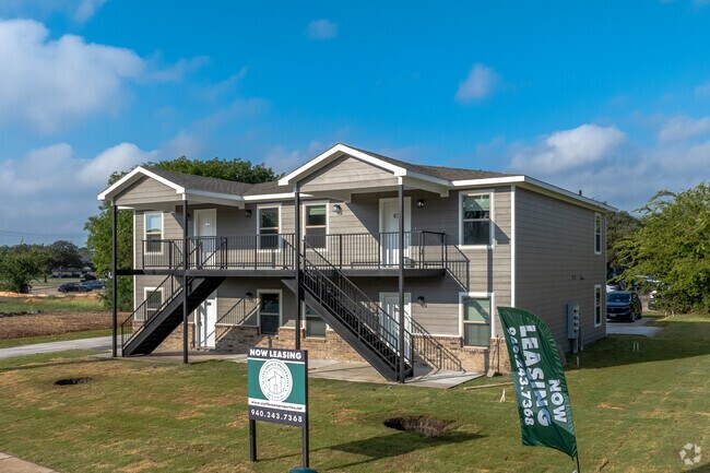 Foto del edificio - 3009 Grey Wolf Cir