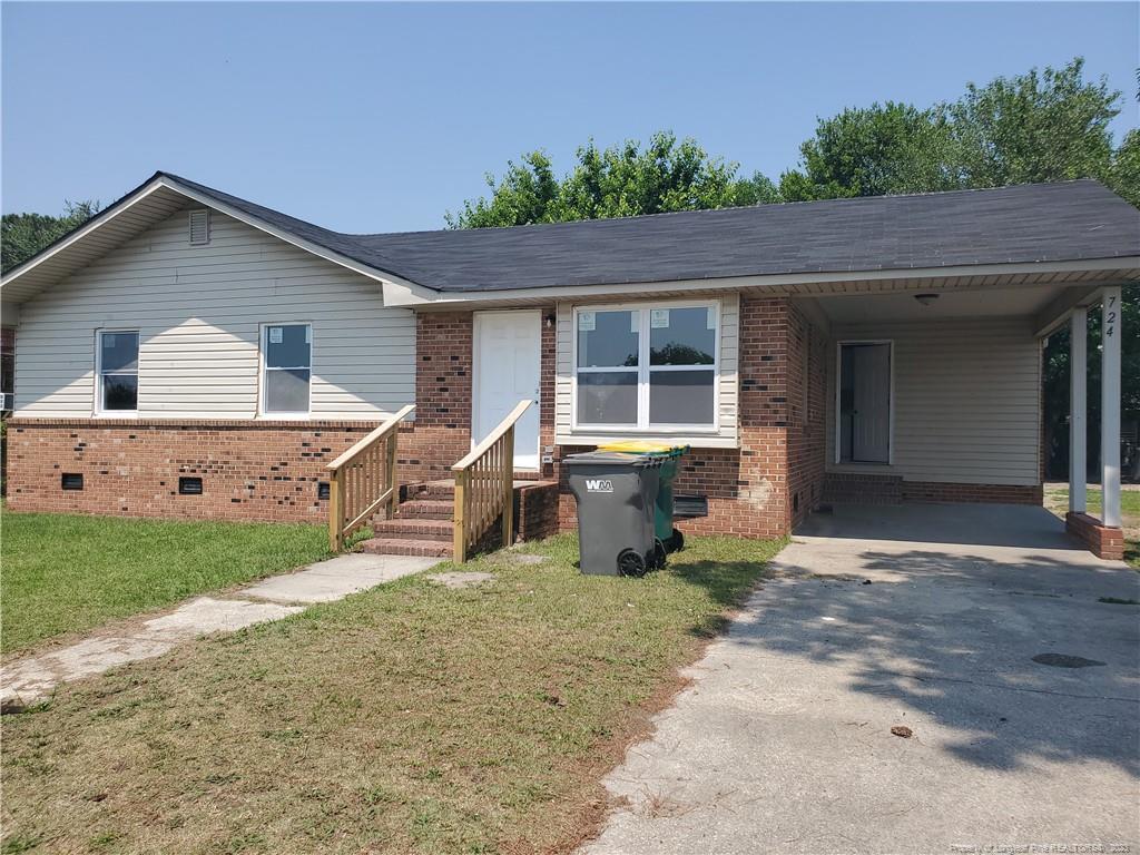 Primary Photo - 724 Spruce St
