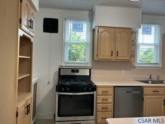 Foto del edificio - 266 Ripple Ave