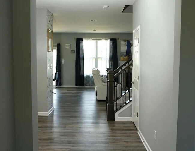 Foto del edificio - 1125 Barberry Dr
