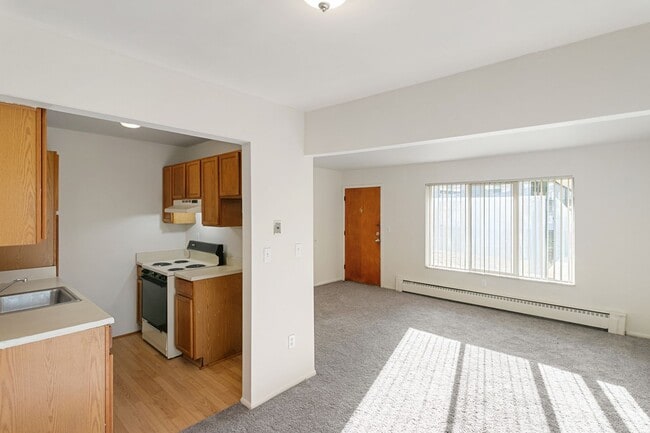 Interior Photo - Holiday Manor East