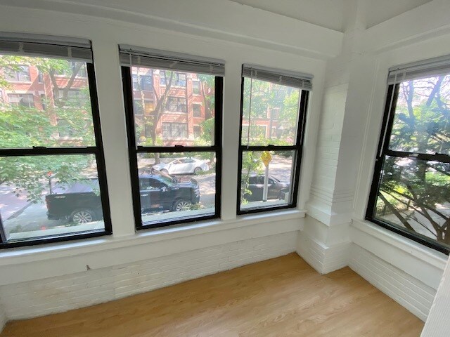 Foto del edificio - 755 W Buena Ave