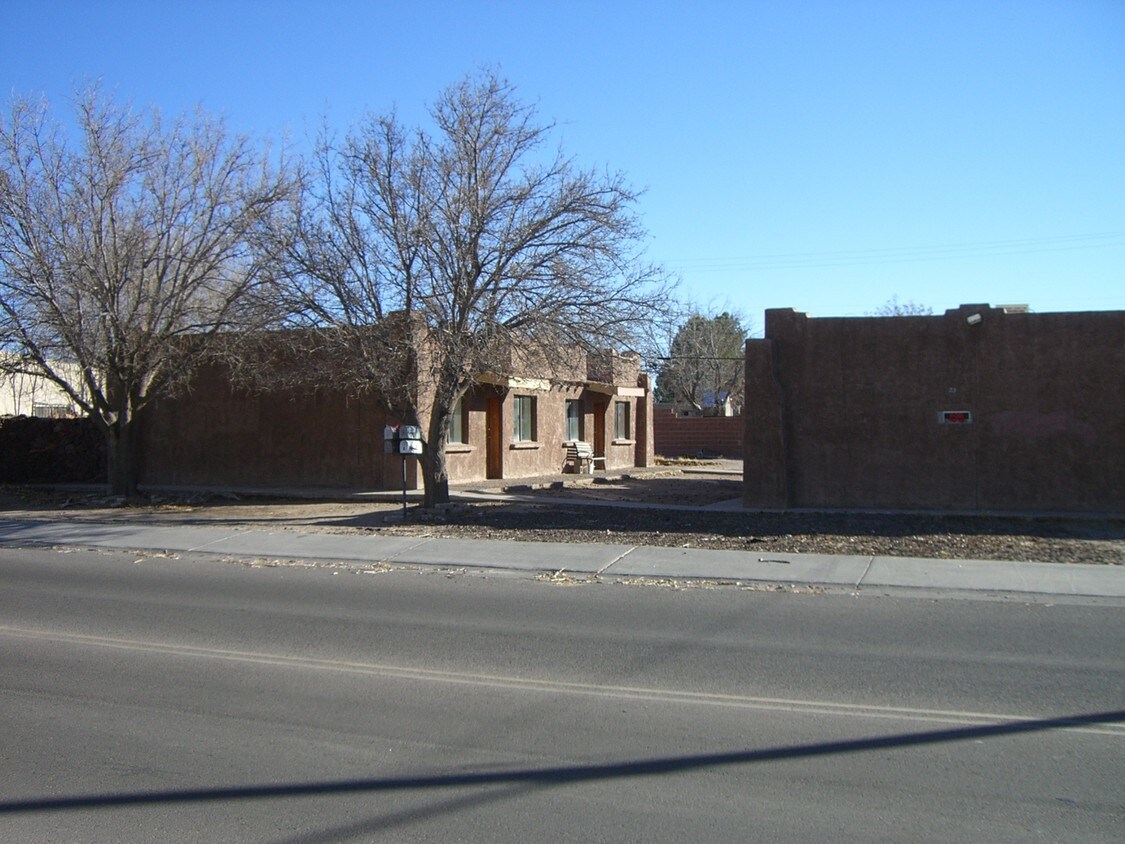 423 Columbus Rd, Deming, NM 88030 Apartments in Deming, NM