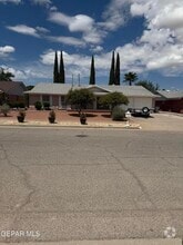 Building Photo - 3253 Tomahawk St