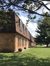Building Photo - Bridgepoint Apartments