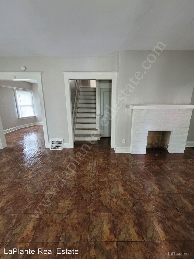 Building Photo - 3 br, 1 bath House - 2907 Rockwood Place (...