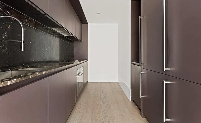 Building Photo - 1 bedroom in Brooklyn NY 11249